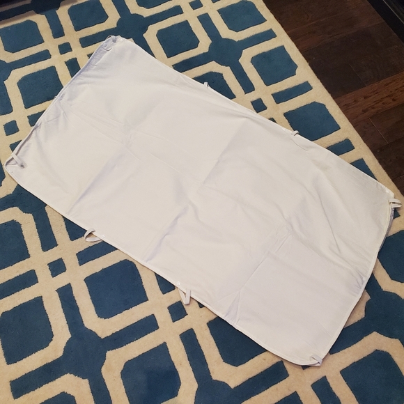 crib sheet protector with snaps